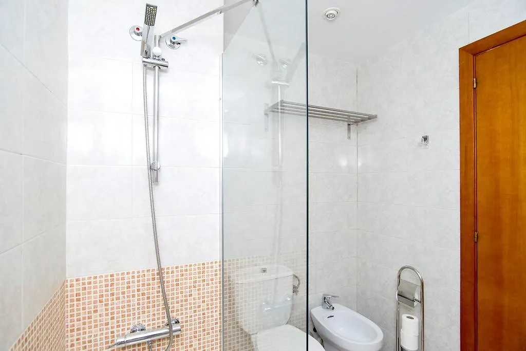 Apartment Bright Sagrada Familia Barcelona 0*,  Spain