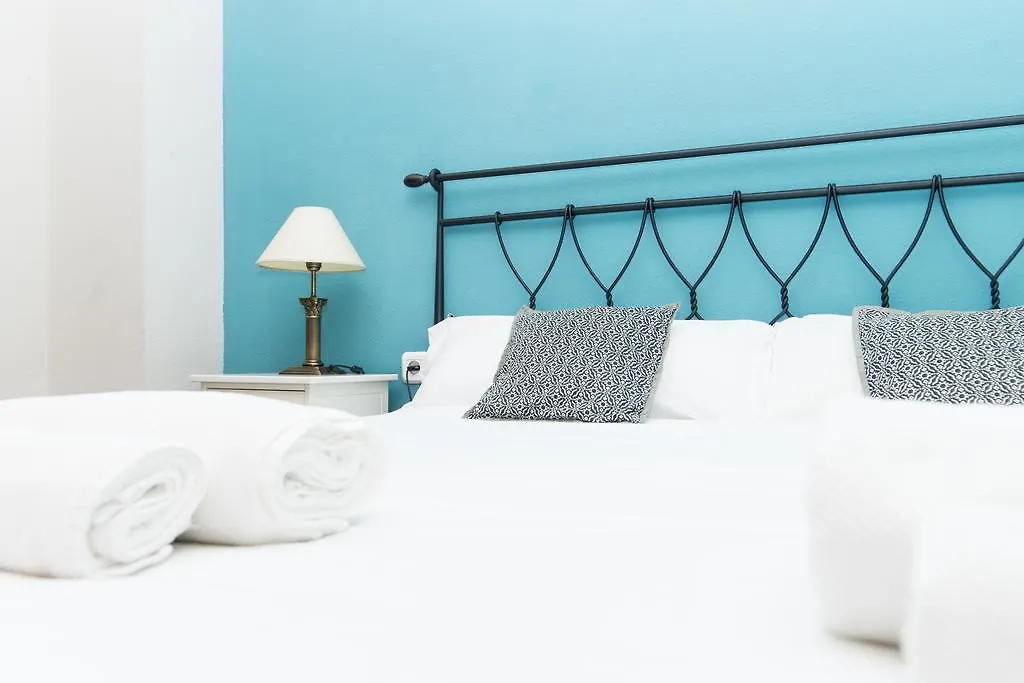 Apartment Bright Sagrada Familia Barcelona 0*,  Spain